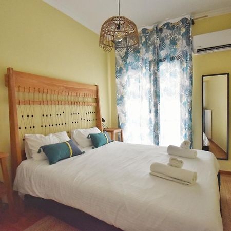 Mignon Apartment Atene Esterno foto
