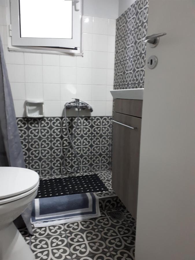 Mignon Apartment Atene Esterno foto